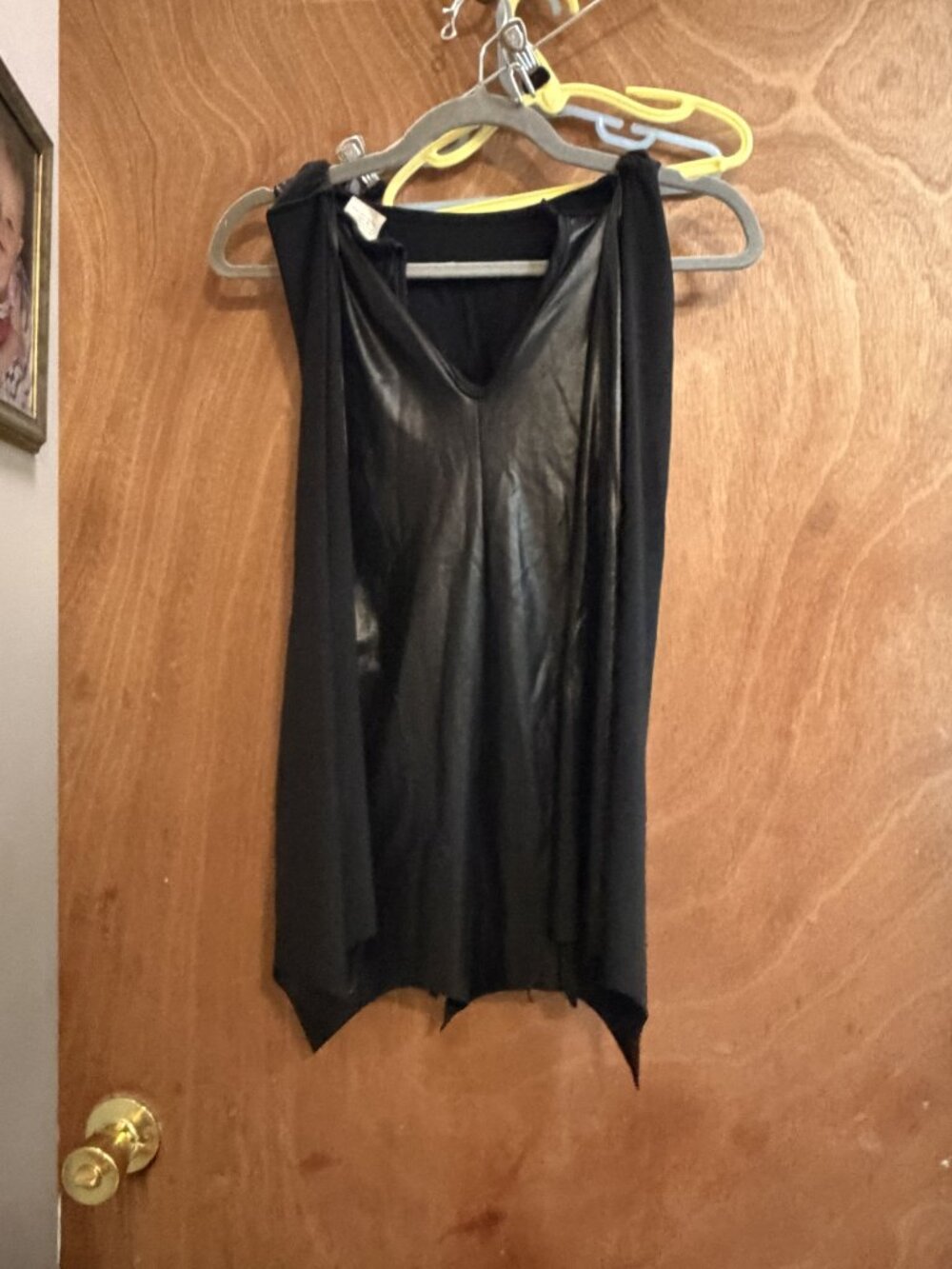 Kids size L 10 / 12 Batman Cape Pullover - Picture 2 of 2